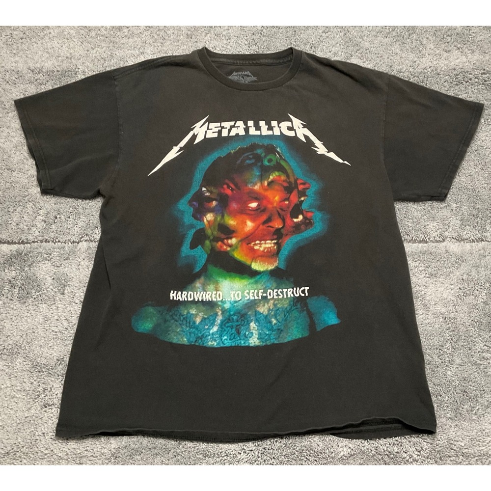 Metallica Hardwired To Self-Destruct WorldWired Tour Graphic T-Shirt Black Large